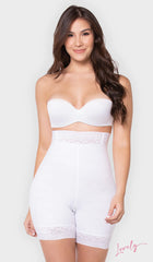 SXA09326 - Short shorts with extra high waist