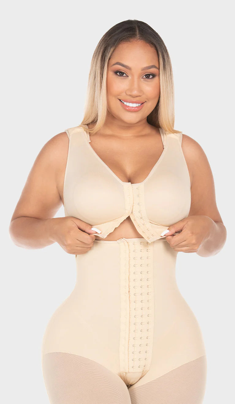 F00470 - HOURGLASS TYPE KNEE-LENGTH FAJA WITH BRA